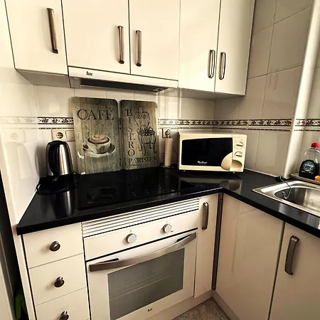 Leandros Seaside * 또레비에하