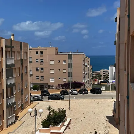 Leandros Seaside 또레비에하