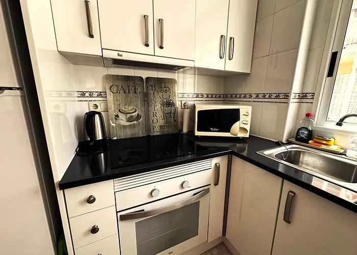 Leandros Seaside * 또레비에하